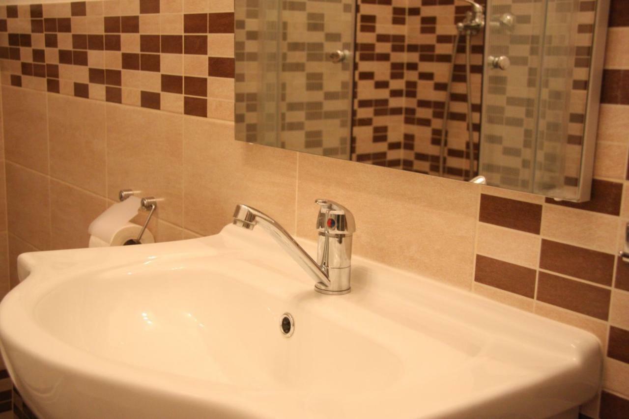 Apartment In City Center Rijeka Ngoại thất bức ảnh